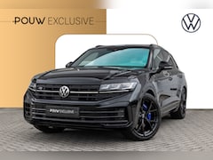 Volkswagen Touareg - 3.0 V6 462pk eHybrid R | Panoramadak | Trekhaak | Luchtvering | 22" Estoril Velgen | Soft