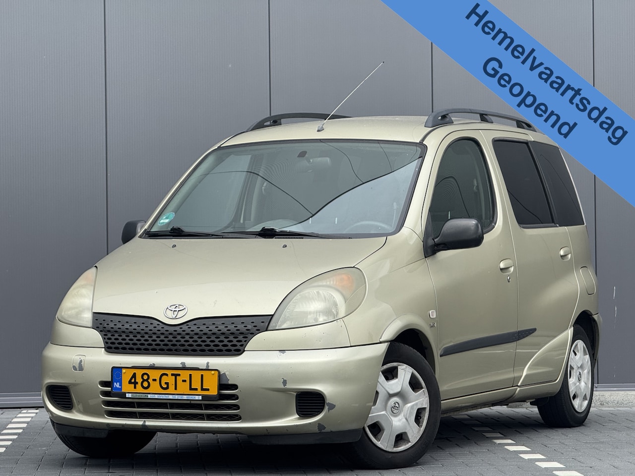 Toyota Yaris Verso - 1.5-16V VVT-i Sol | APK 28-02-2026 | Airco - AutoWereld.nl