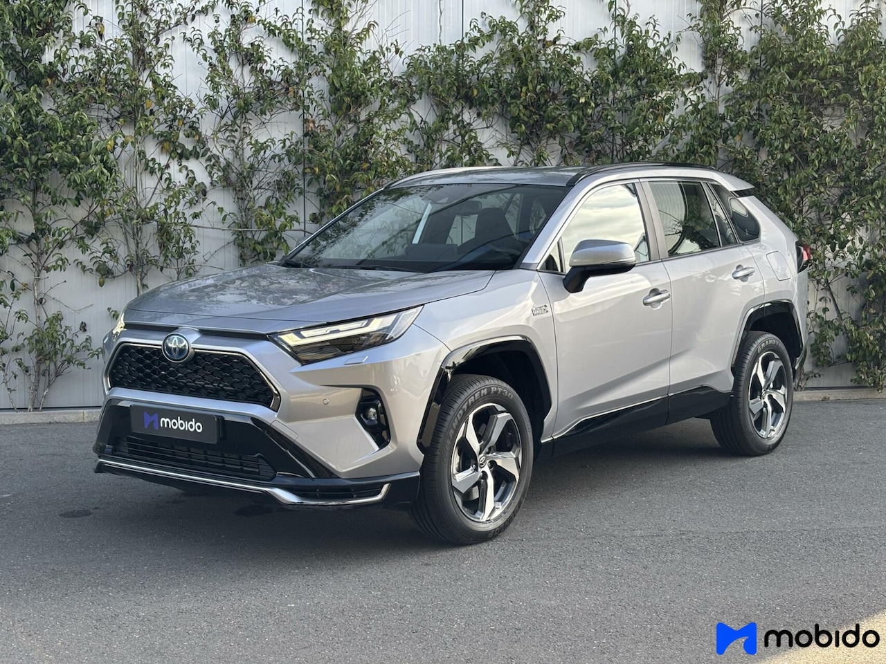Toyota RAV4 - | 2.5 Plug-in Hybrid AWD | Style | Camera - AutoWereld.nl