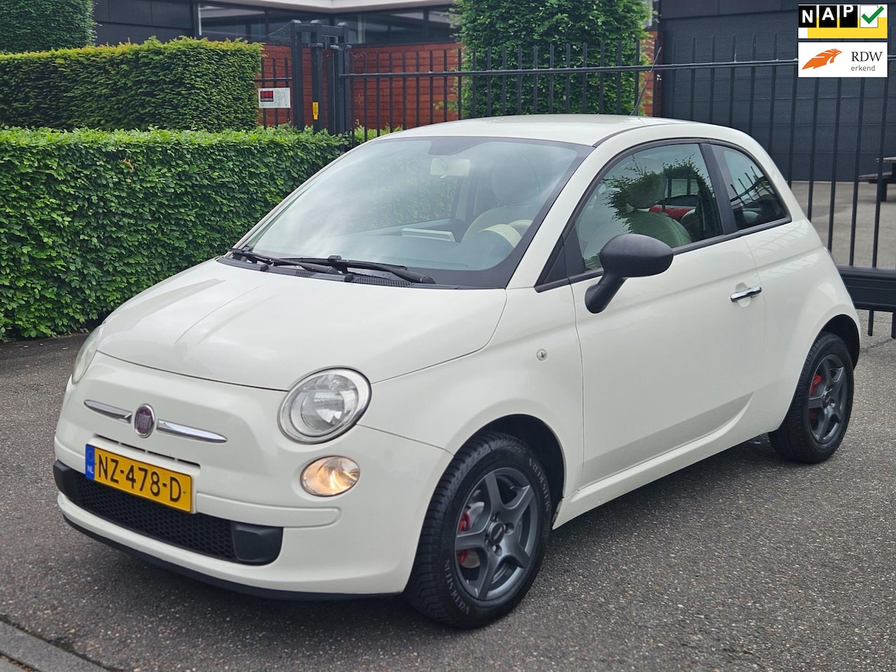 Fiat 500 - 1.2 Pop|Airco|Grote scherm|Navi|Elektrische ramen|City Stuur|Nap|Apk 02-2026| - AutoWereld.nl