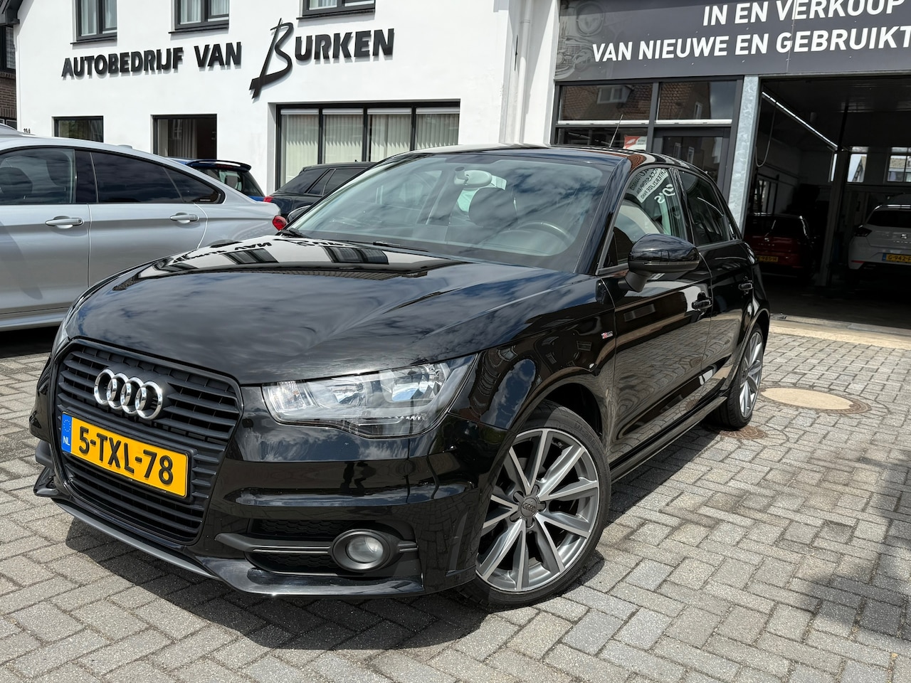 Audi A1 Sportback - 1.2 TFSI Admired 1.2 TFSI Admired, Navigatie,Airco,L.M.Velgen,Cruise control,Extra getint glas - AutoWereld.nl