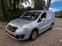 Peugeot Partner - 122 1.6 BlueHDi 100 L2 Premium Pack S&S