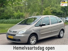 Citroën Xsara Picasso - 1.6i-16V Caractère/INRUIKKOOPJE/AIRCO/PARKEERSENS ACHTER