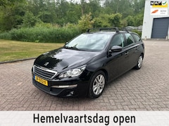Peugeot 308 SW - 1.2 PureTech Allure/AIRCO/CRUISE/NAVI/PARKEERSENS VOOR-ACHTER/TREKHAAK