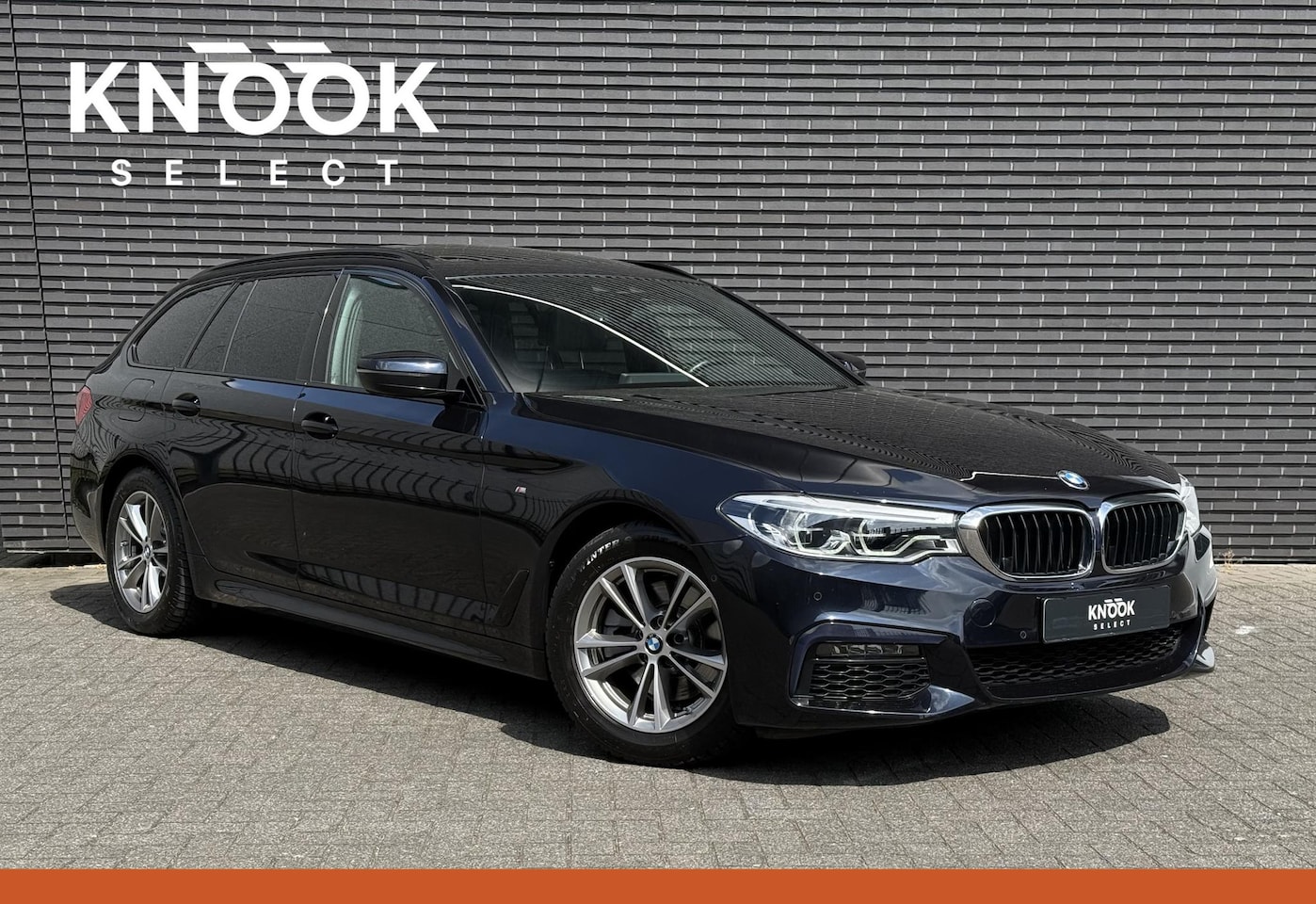 BMW 5-serie Touring - 520i High Executive Edition 520i High Executive Edition - AutoWereld.nl