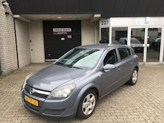 Opel Astra - 1.6 Edition / APK DECEMBER 2025 / 5 DEUREN