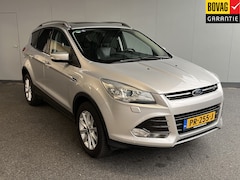 Ford Kuga - 1.5 Titanium Styling Pack uit 2016 Rijklaar + 12 maanden Bovag-garantie Henk Jongen Auto's