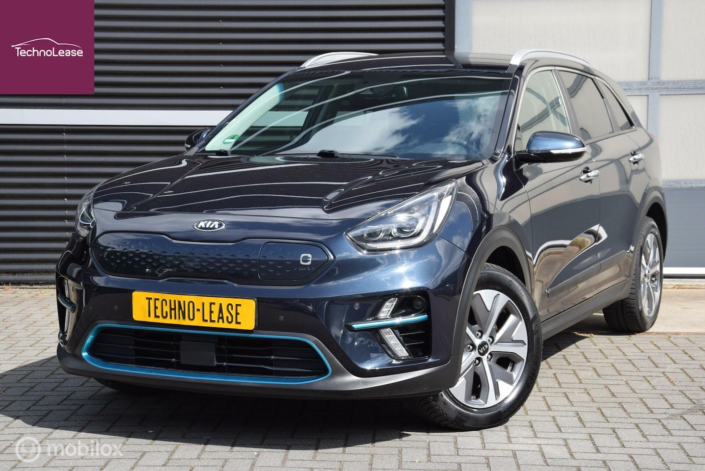 Kia e-Niro - ExecutiveLine 64 kWh Apple Carplay Adaptieve Cruise Control - AutoWereld.nl