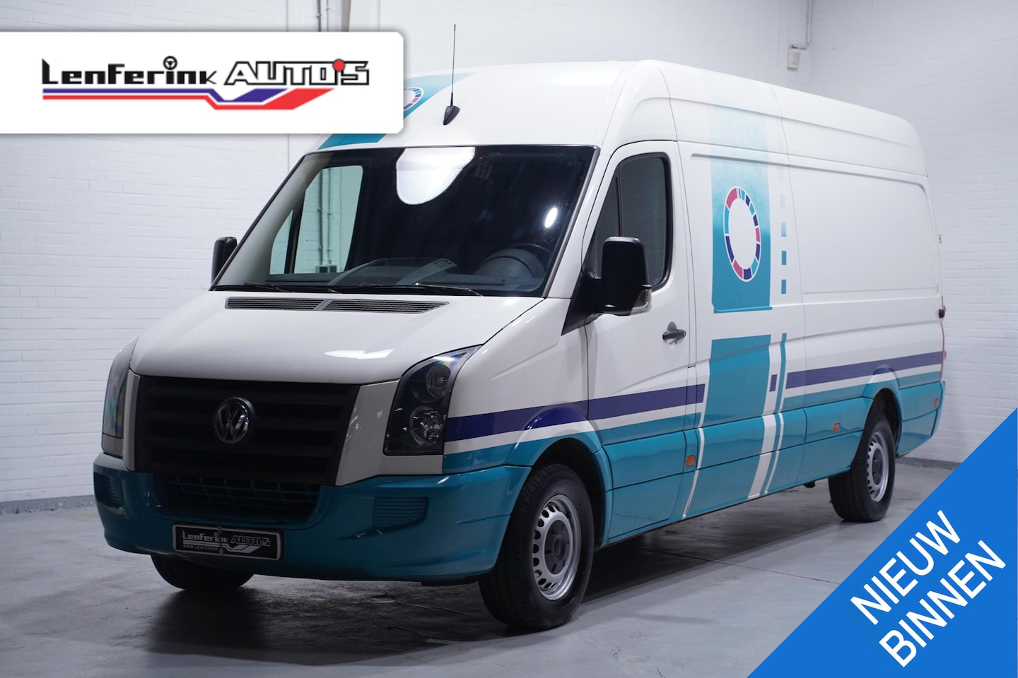 Volkswagen Crafter - 35 2.5TDI 136pk L3H2 Airco APK 1-2026 - AutoWereld.nl