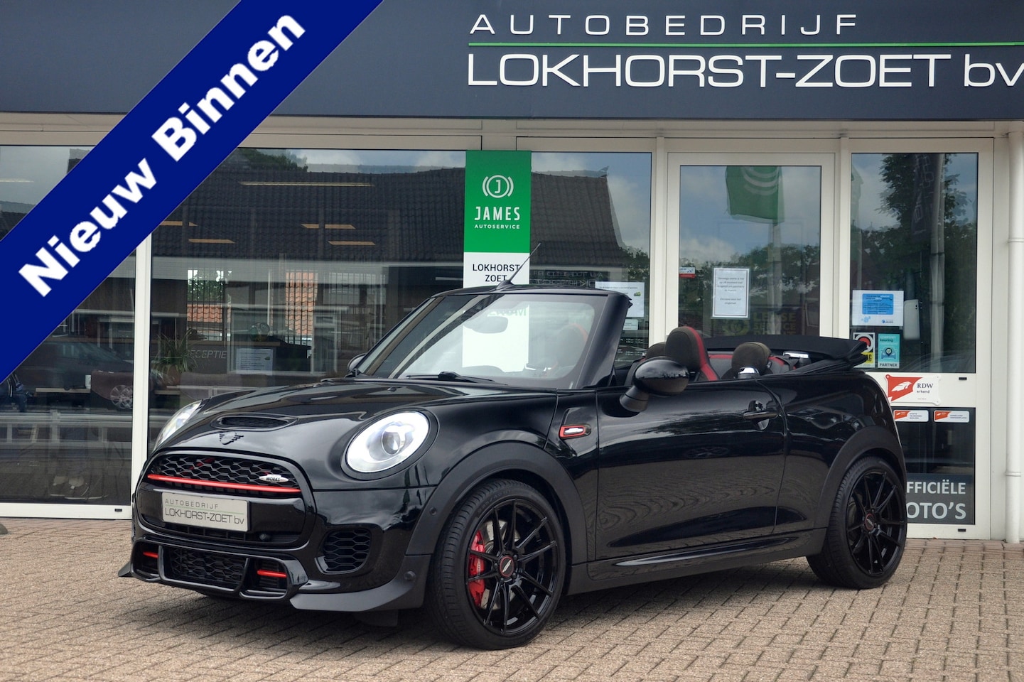 MINI Cabrio - Mini 2.0 John Cooper Works Chili | Automaat | ACC | H/K Audio - AutoWereld.nl