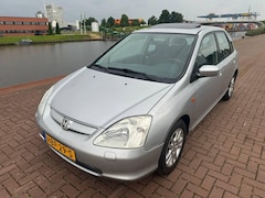 Honda Civic - 1.6i V-tec/Airco/Dak/Elek.pakket/Nieuwe APK
