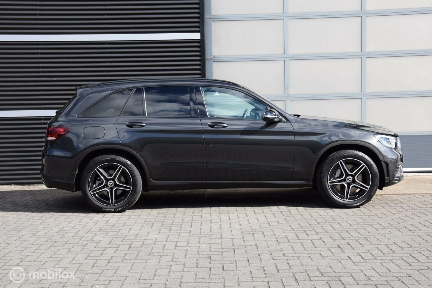 Mercedes-Benz GLC-klasse - 200 AMG Line Business Solution LED MBUX trekhaak wegklapbaar Cognac leder