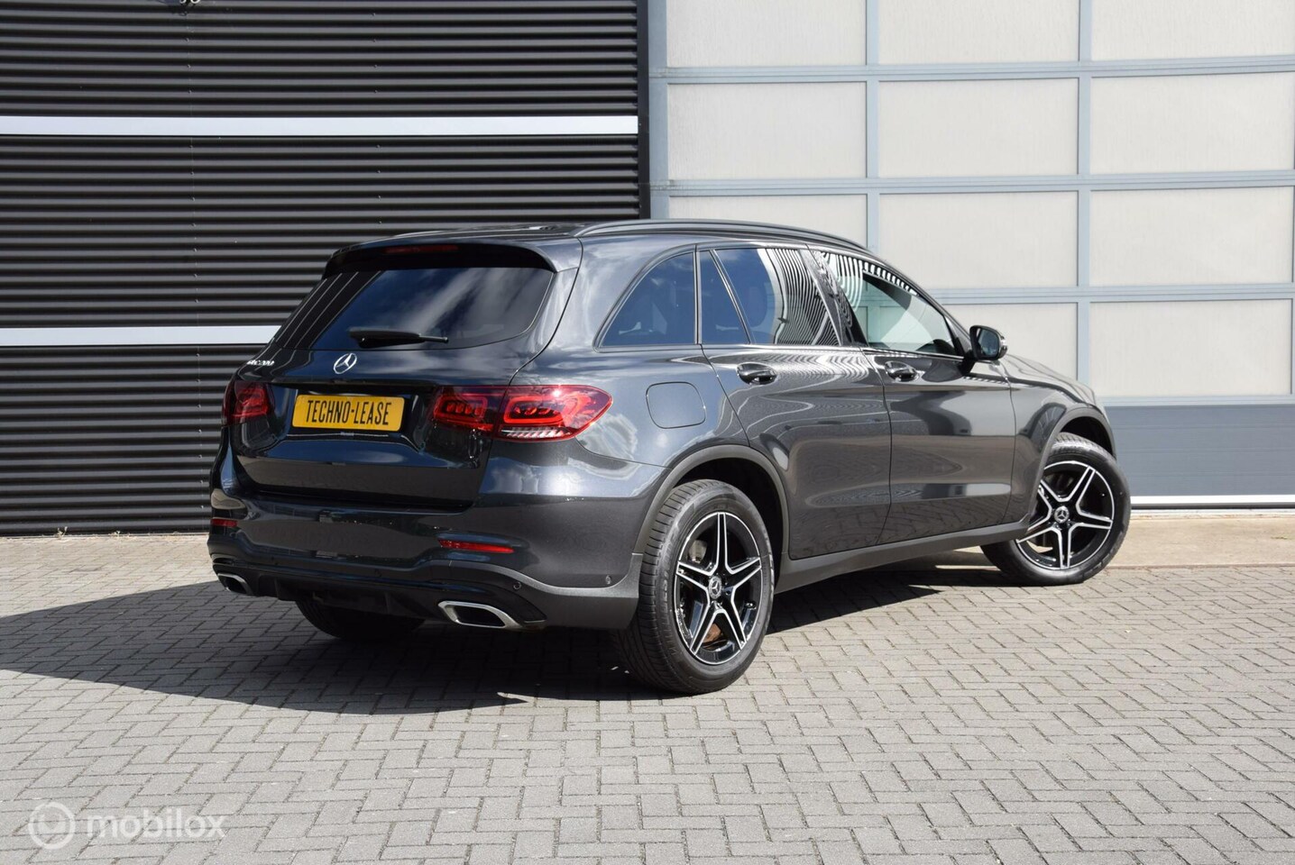 Mercedes-Benz GLC-klasse - 200 AMG Line Business Solution LED MBUX trekhaak wegklapbaar Cognac leder