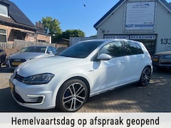Volkswagen Golf - 1.4 TSI GTE DSG/XENON/CAMERA/SPORTSEATS
