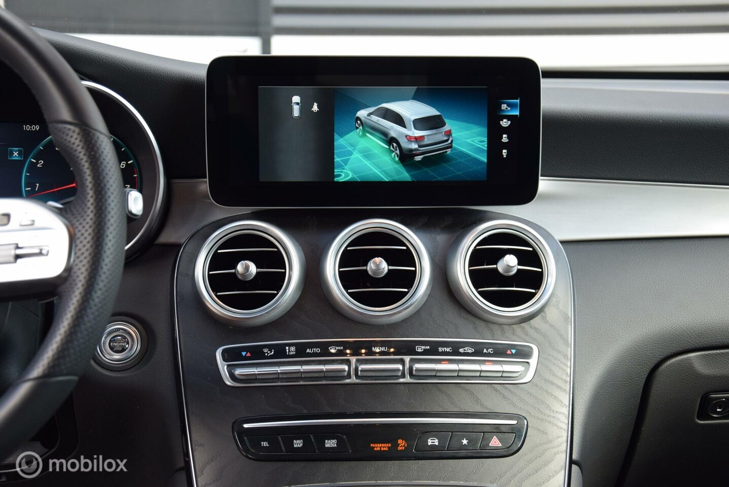 Mercedes-Benz GLC-klasse - 200 AMG Line Business Solution LED MBUX trekhaak wegklapbaar Cognac leder