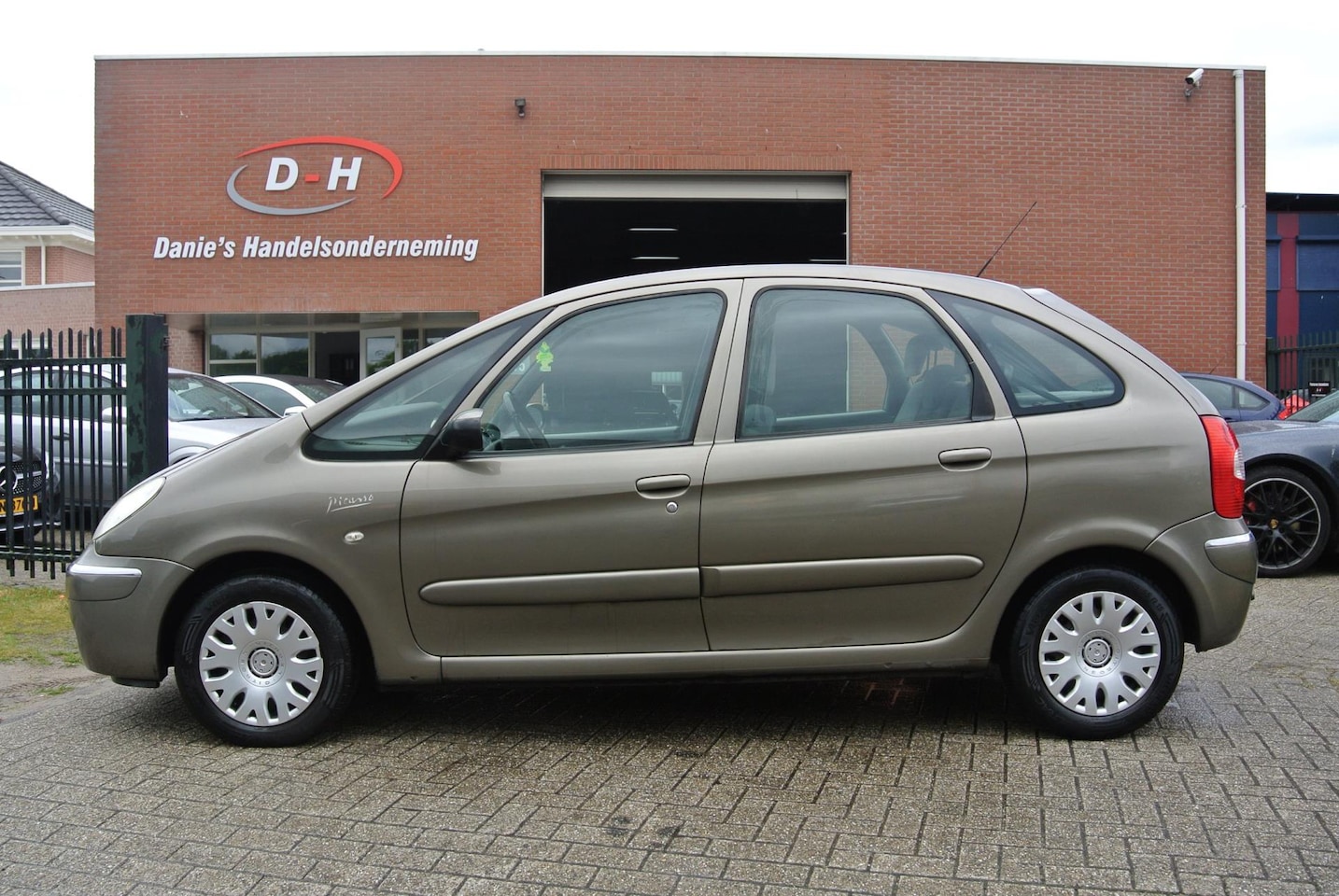 Citroën Xsara Picasso - 1.6i-16V Image airco inruil mogelijk nap - AutoWereld.nl
