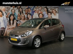 Hyundai ix20 - 1.4i i-Vision *Elektrisch Panoramadak & Trekhaak* - Cruise, clima, airco, radio