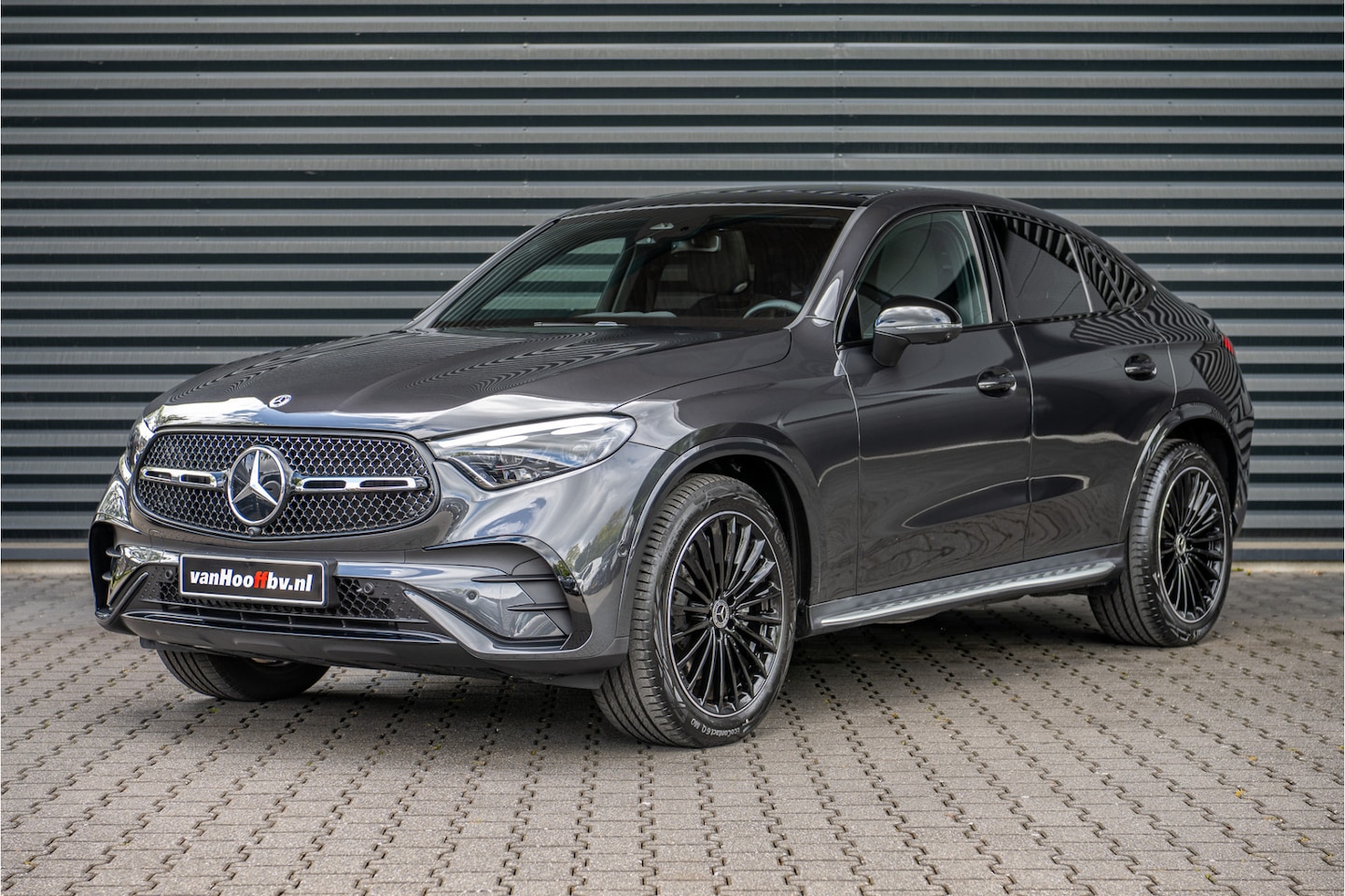 Mercedes-Benz GLC-klasse Coupé - 300d 4MATIC AMG-Line -Digital-Trekhaak - AutoWereld.nl