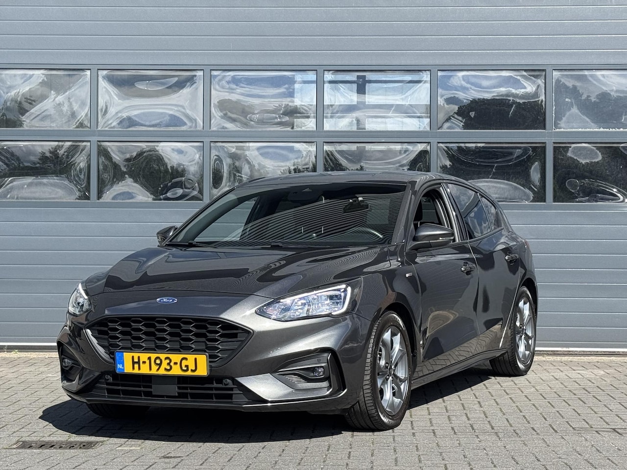 Ford Focus - 1.0 ECOBOOST ST LINE BUSINESS I APPLE CARPLAY I V/D EERSTE EIGENAAR I CRUISE CONTROL - AutoWereld.nl