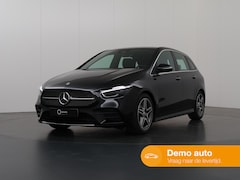 Mercedes-Benz B-klasse - 180 AMG Line Panoramadak | Trekhaak wegklapbaar | Memory Stoelen