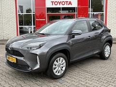 Toyota Yaris Cross - HYBRID 115 STOEL/STUURVERW HEAD-UP EL-ACHTERKLEP KEYLESS LED NAVI LM-VELGEN