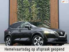 Nissan Qashqai - 1.3 MHEV Xtronic Premiere Edition