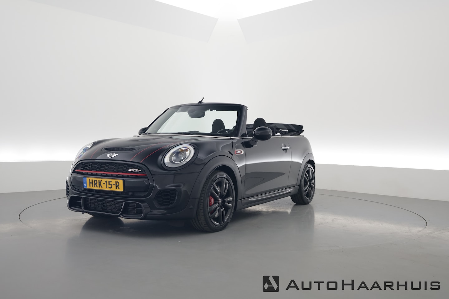 MINI Cabrio - Mini 2.0 John Cooper Works Chili | HUD | Cruise | H&K | Stoelverw. | PDC V+A - AutoWereld.nl