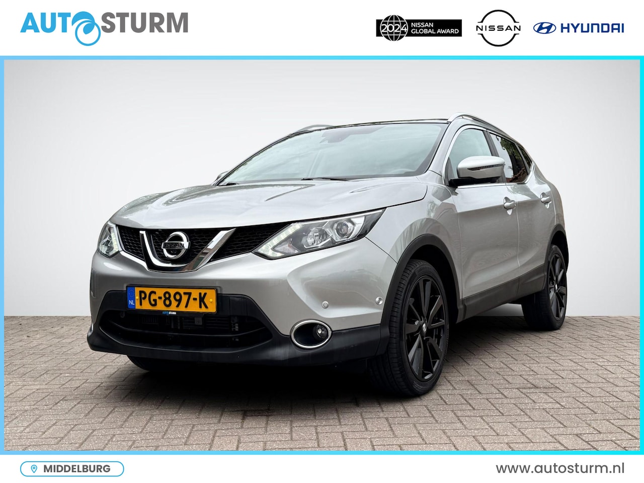 Nissan Qashqai - 1.2 Tekna Automaat + Lage KM-Stand! | Panoramadak | Navigatie | 360° Camera | Stoelverwarm - AutoWereld.nl