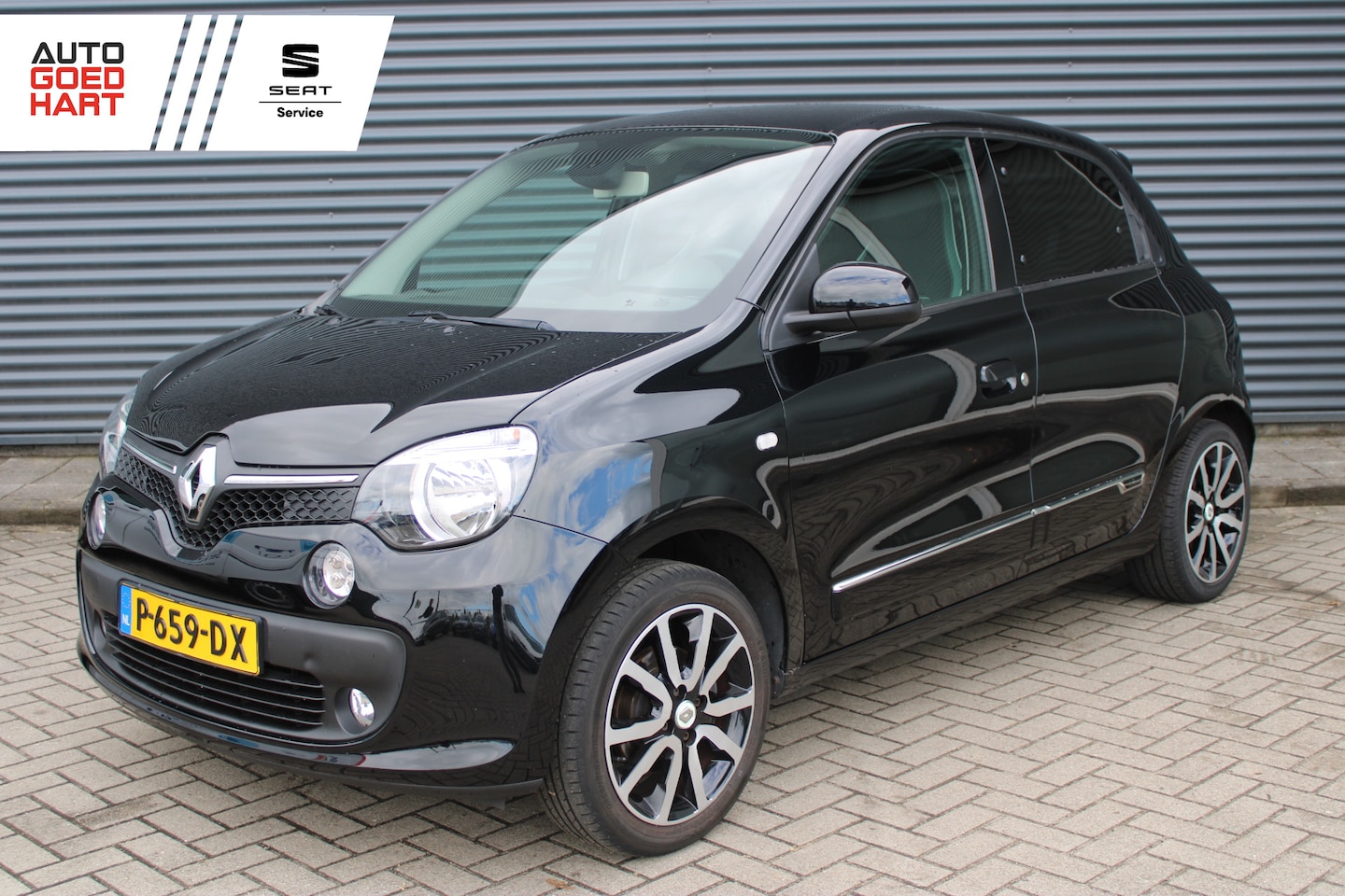 Renault Twingo - 0.9 TCe La Parisienne Climate Control Half Leder Cruise 16 inch LM-velgen - AutoWereld.nl