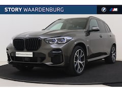 BMW X5 - xDrive45e High Executive M Sport Automaat / Panoramadak / Trekhaak / Laserlight / Achterui