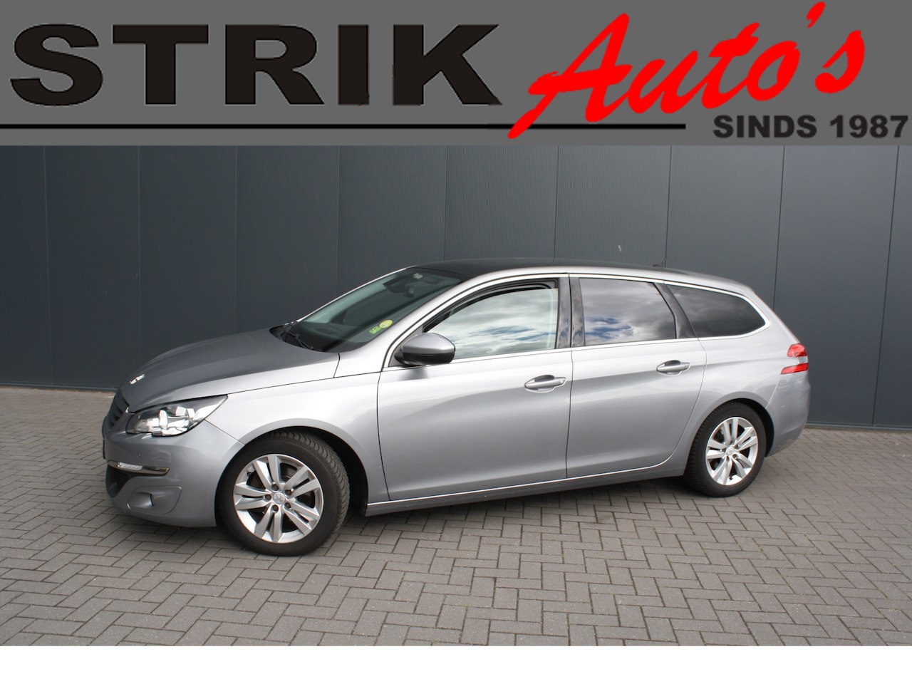 Peugeot 308 SW - 1.6 BlueHDI EURO 6 Blue Lease Limited - NAVIGATIE - PANORAMADAK - TREKHAAK - PDC - AutoWereld.nl
