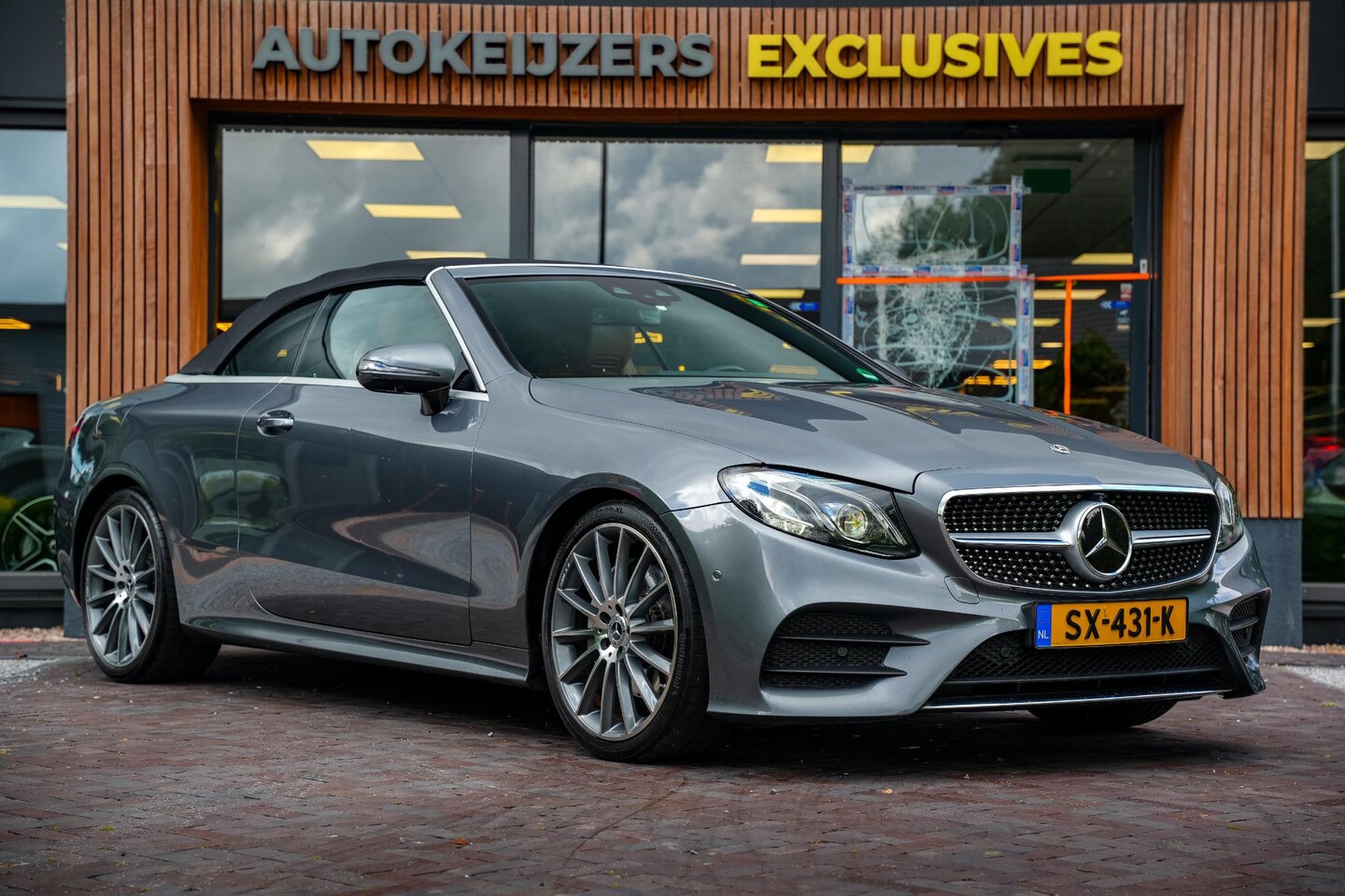 Mercedes-Benz E-klasse Cabrio - 200 AMG Adapt. Cruise Airscarf Stoelvent. Leer Memory LED HeadUp - AutoWereld.nl