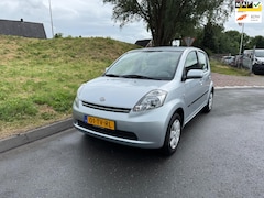 Daihatsu Sirion 2 - 1.0-12V Trend 5drs Ttekhaak 1e eigenaar