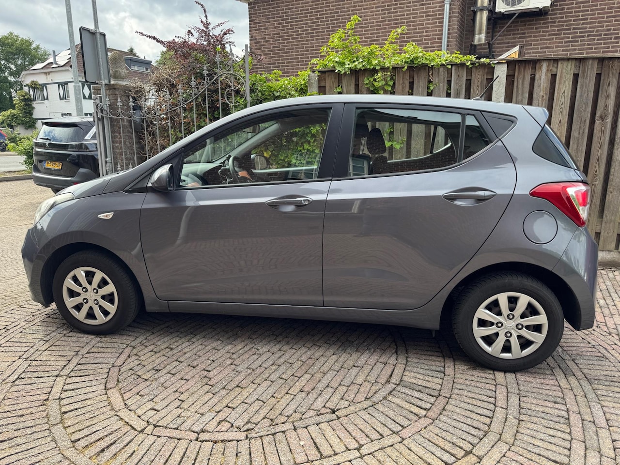 Hyundai i10 - 1.0i i-Motion Comfort 1.0i i-Motion Comfort - AutoWereld.nl