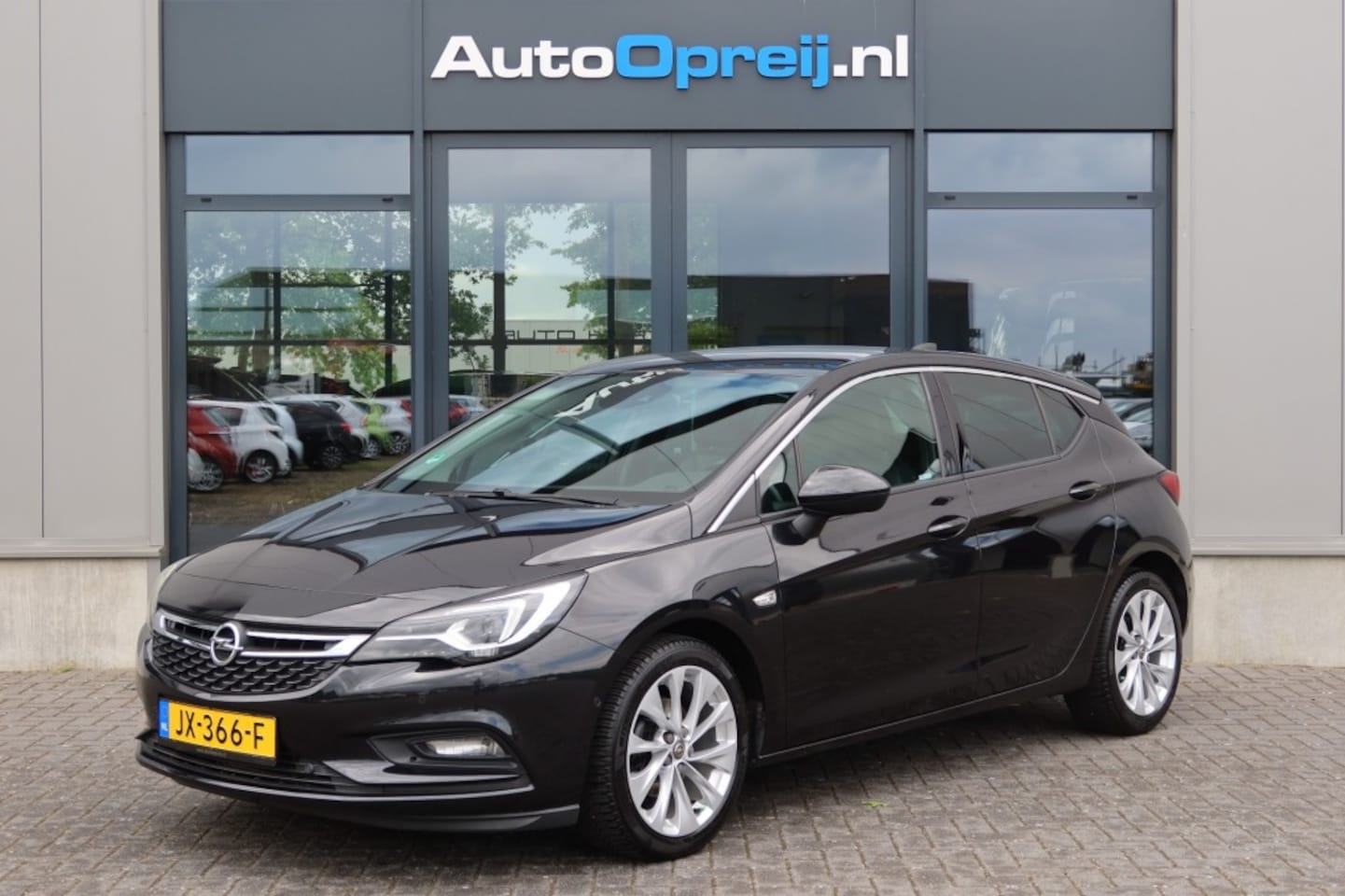 Opel Astra - 1.0 Innovation 5drs. Clima, NAVI, Camera, Leder bekl, Stoel/stuurverwarming - AutoWereld.nl