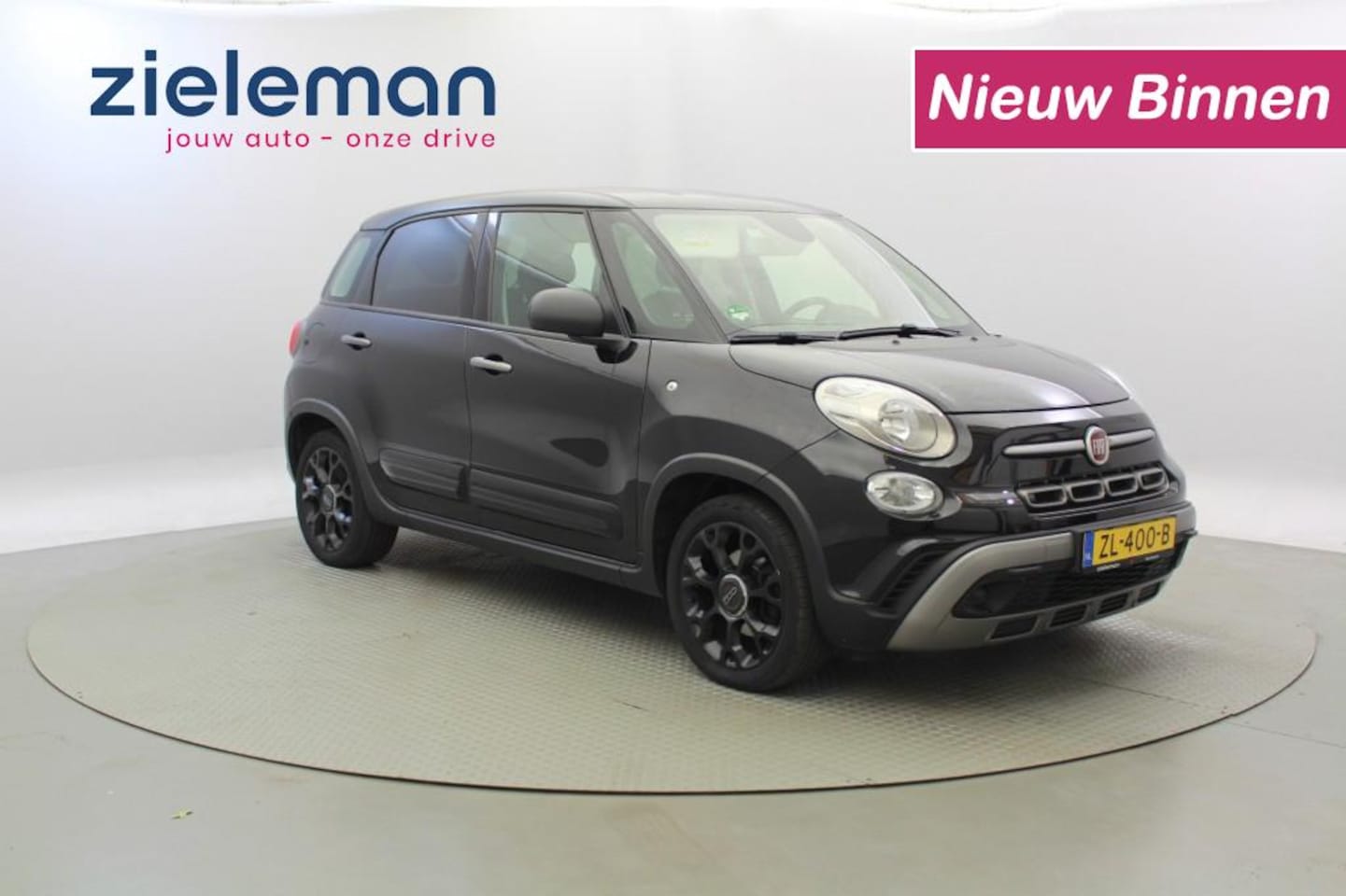 Fiat 500 L - 0.9 TwinAir BlackLine CityCross - Carplay, Trekhaak - AutoWereld.nl