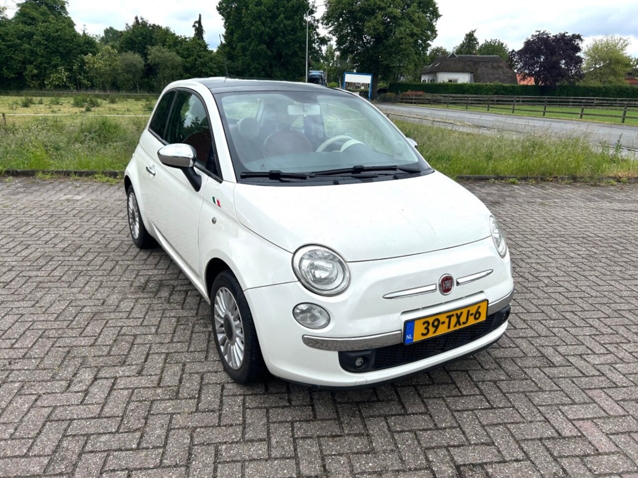 Fiat 500 - 1.4-16V Lounge 1.4-16V LOUNGE - AutoWereld.nl