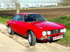 Alfa Romeo 2000 - GTV Bertone