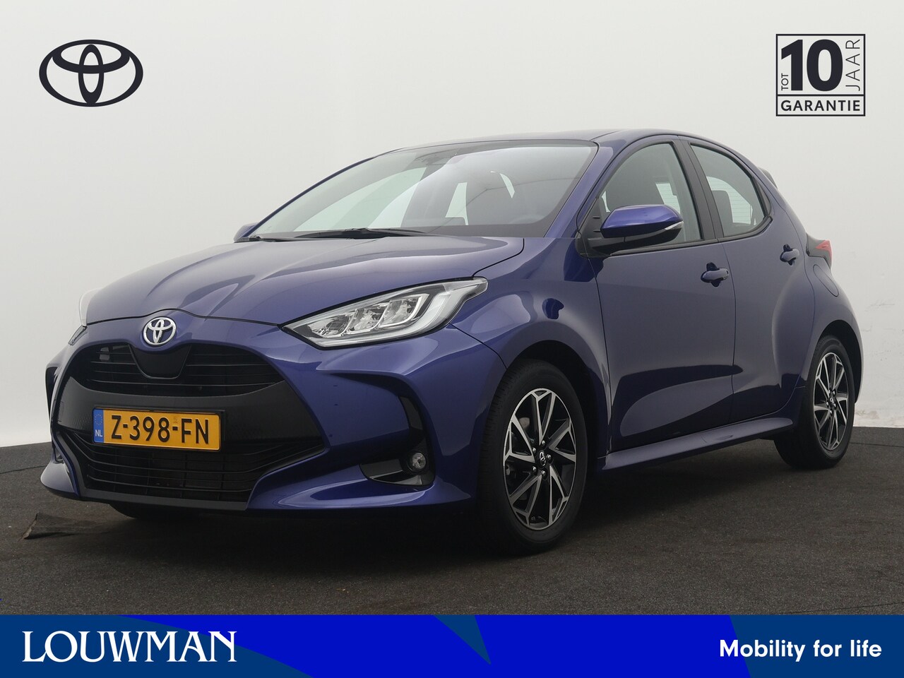 Toyota Yaris - 1.5 VVT-i Dynamic | 1e Eigenaar | BTW'er | Apple Carplay / Android Auto | Camera | LM Velg - AutoWereld.nl