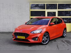 Ford Focus - 1.5 EcoBlue 5drs ST Line Business BJ2020 Lmv 17" | Led | Pdc | Navi | Keyless entry | Verw