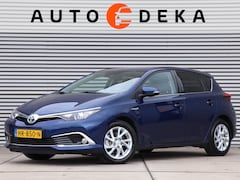 Toyota Auris - 1.8 Hybrid Executive *Navigatie*Stoelverw.*Parkeersens