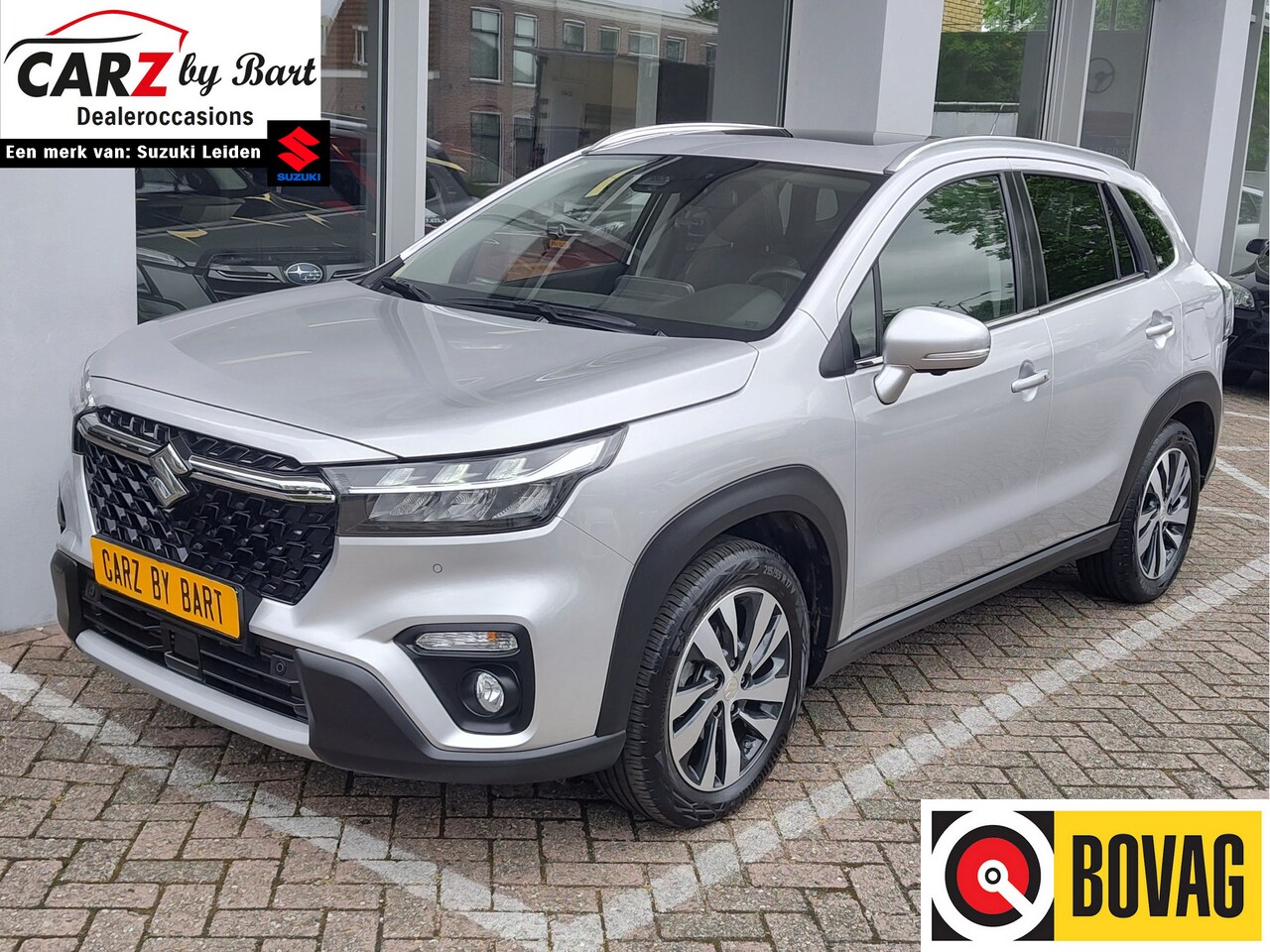 Suzuki S-Cross - 1.4 BOOSTERJET ALLGRIP STYLE SMART HYBRID Open dak | 4x4 | 360 Camera | Dodehoeksensoren - AutoWereld.nl