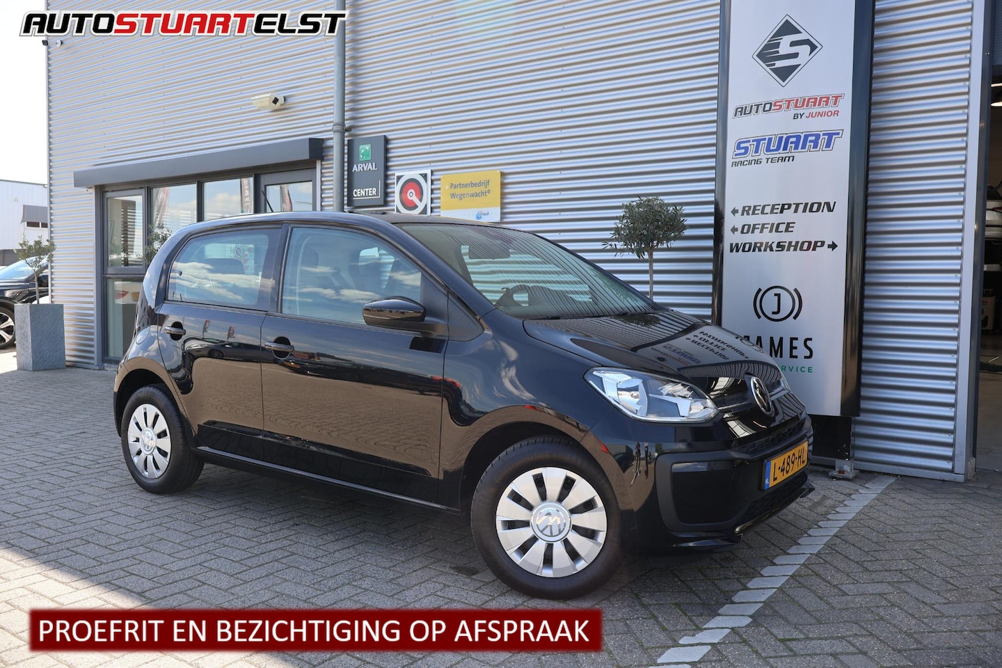 Volkswagen Up! - 1.0 Airco | Carplay | DAB Radio | Start/Stop | NAP | Volledig Onderh. | Nette Auto - AutoWereld.nl