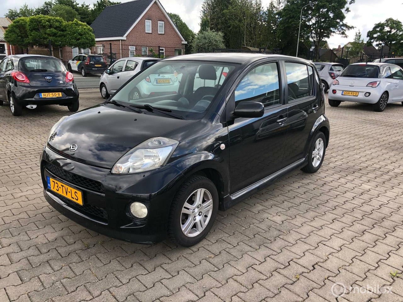 Daihatsu Sirion 2 - 1.3-16V AIRCO ELL PAK NW APK - AutoWereld.nl