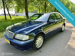 Mercedes-Benz C-klasse - 180 Sport *AIRCO*Dealer Onderhouden*NAP
