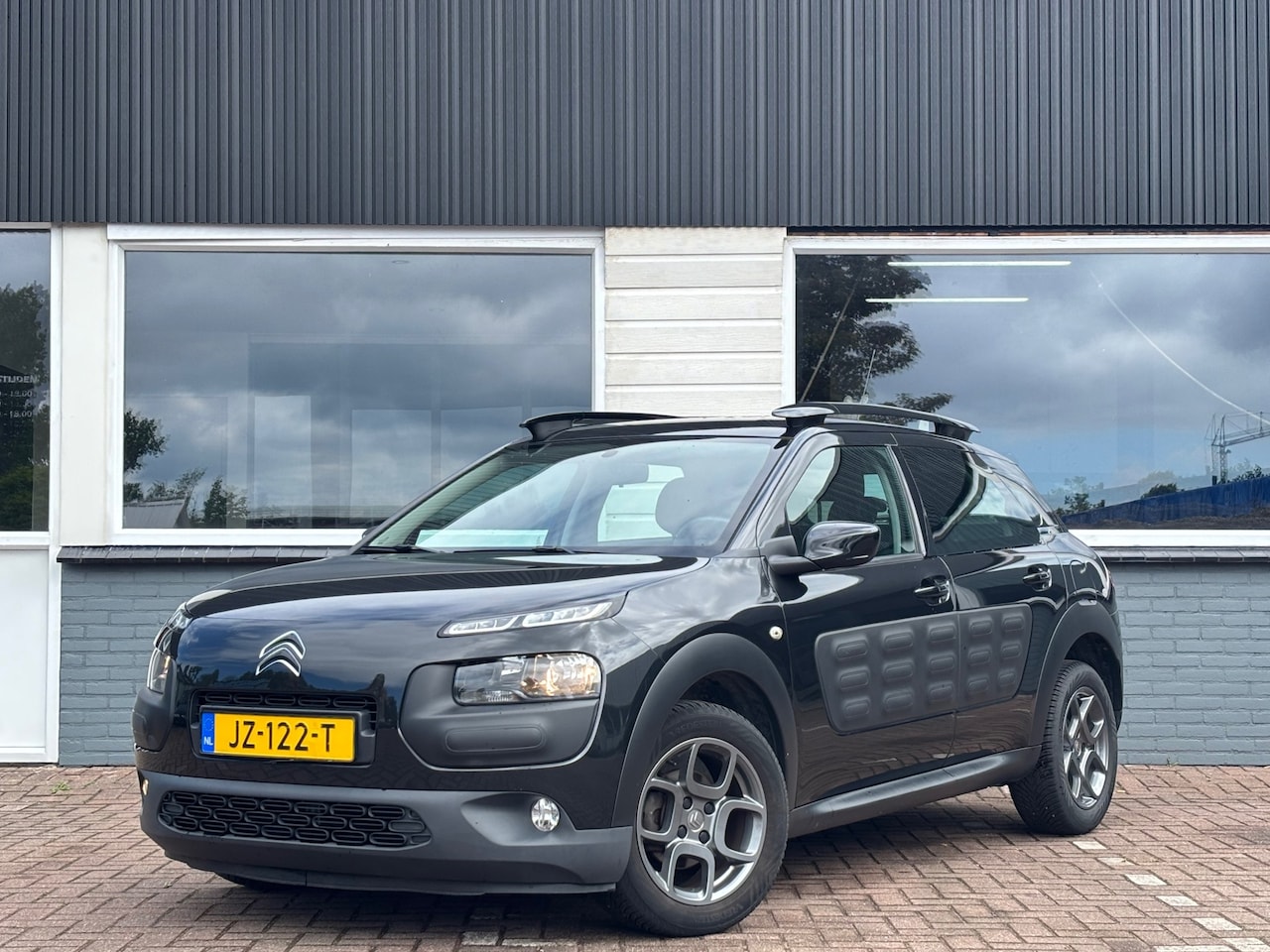 Citroën C4 Cactus - 1.2 PureTech Feel / Dealer onderhouden ! - AutoWereld.nl