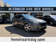 Ford Focus Wagon - 1.5 ST-Line 150Pk Automaat Cruise Climate Ctr Lmv Elek Pakket Nw Apk