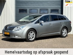 Toyota Avensis Wagon - 1.8 VVTi Business 2e EIG/AUTOMAAT/LEER