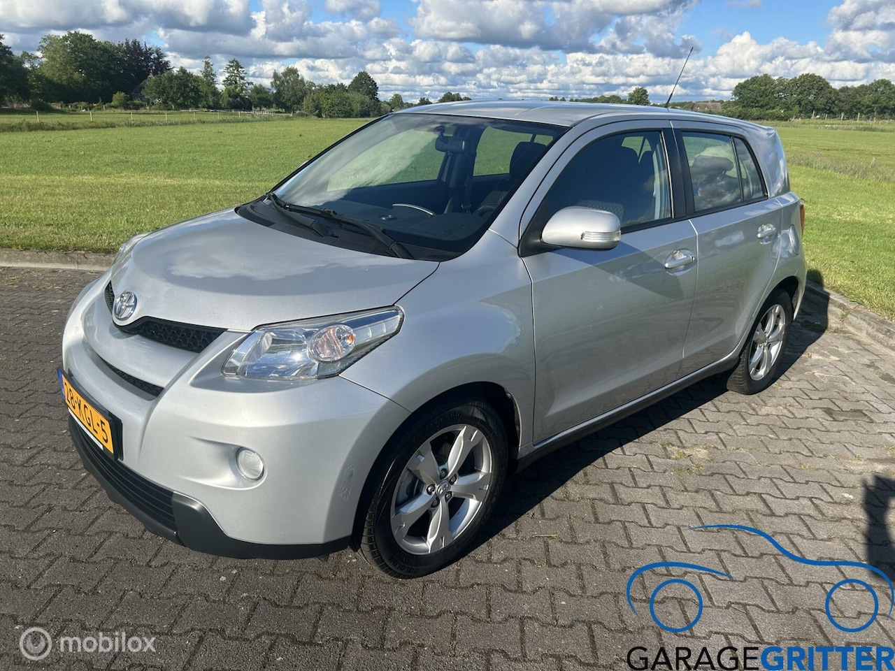 Toyota Urban Cruiser - 1.3 VVT-i Dynamic 1.3 VVT-i Dynamic - AutoWereld.nl