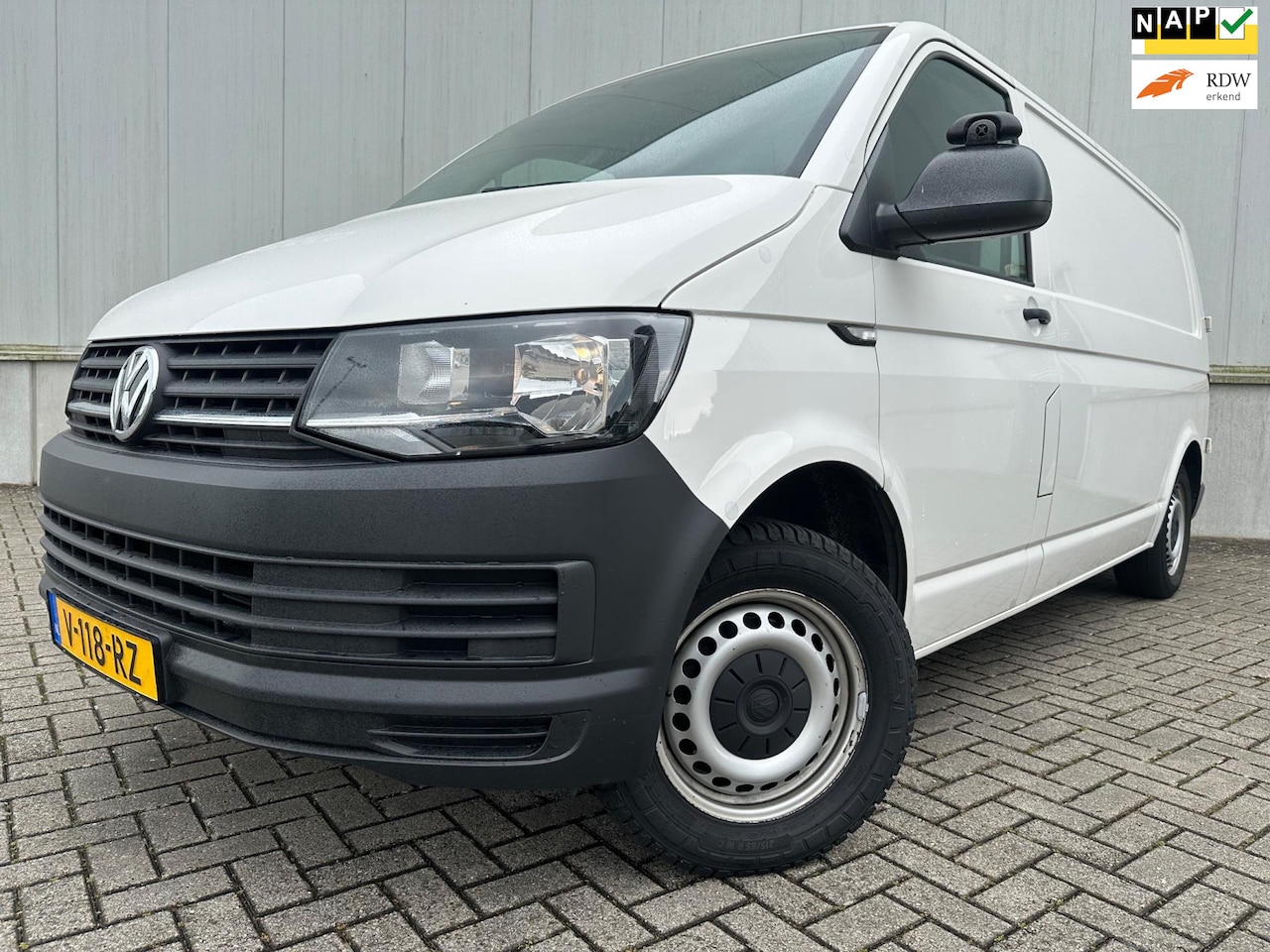 Volkswagen Transporter - 2.0 TDI L2H1 Comfortline NL auto... - AutoWereld.nl